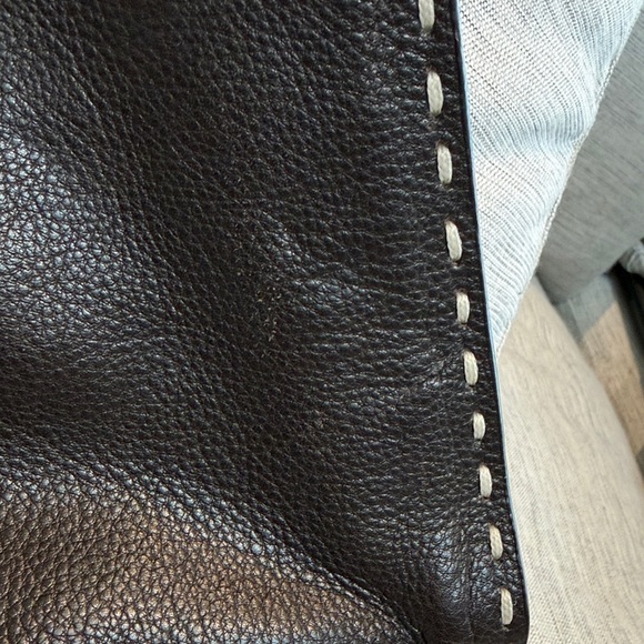 Fendi Black Leather Shoulder Bag - Picture 4 of 12